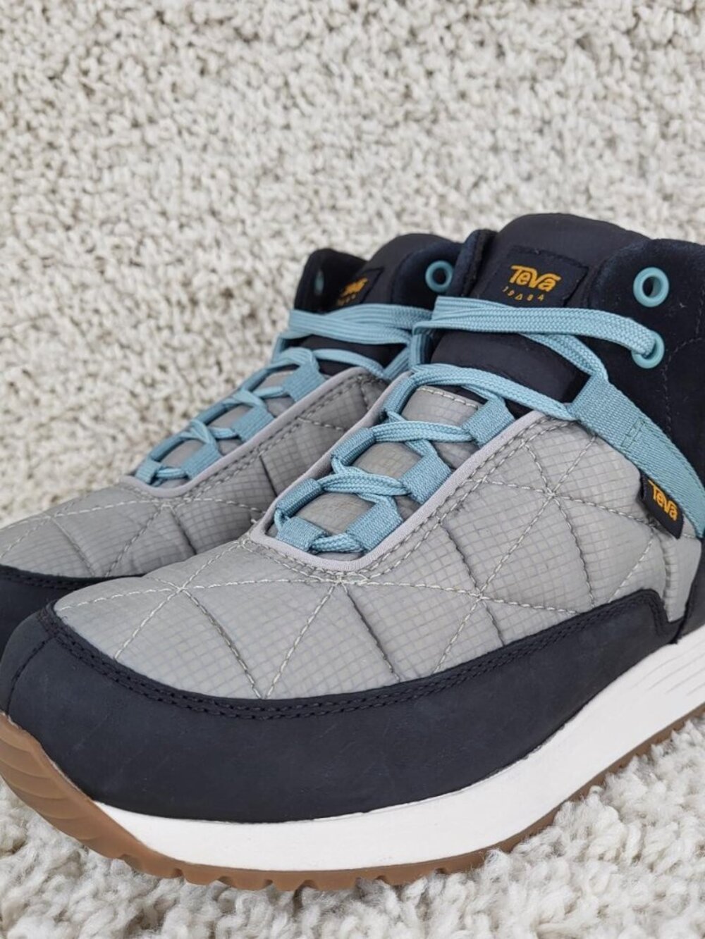 Teva Hiking Boots Women's Sz 6.5 'ReEmber Commute' Waterproof Booties, Quilted